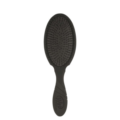 WetBrush Pro Detangler Black - black brush with ergonomic handle