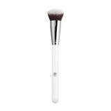 Ilū Make Up Angled Foundation Brush 109 - angled foundation brush