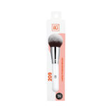 Ilū Make Up Large Powder Brush 209 - broad brush for powder products